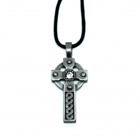 Pendentif croix celtique cœur brillant