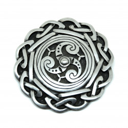 Broche triskèle en argent